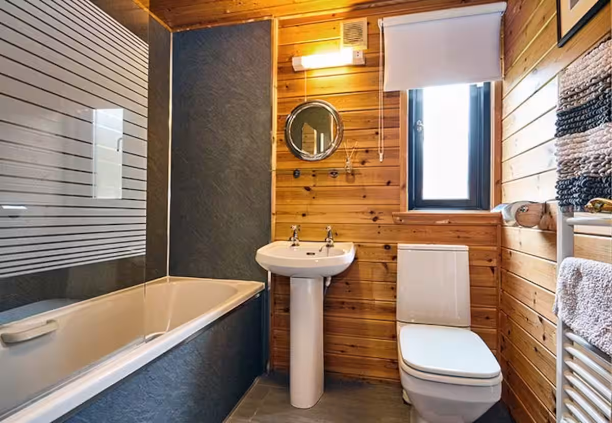 lodge bathroom